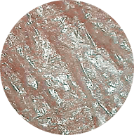 キメの乱れた肌